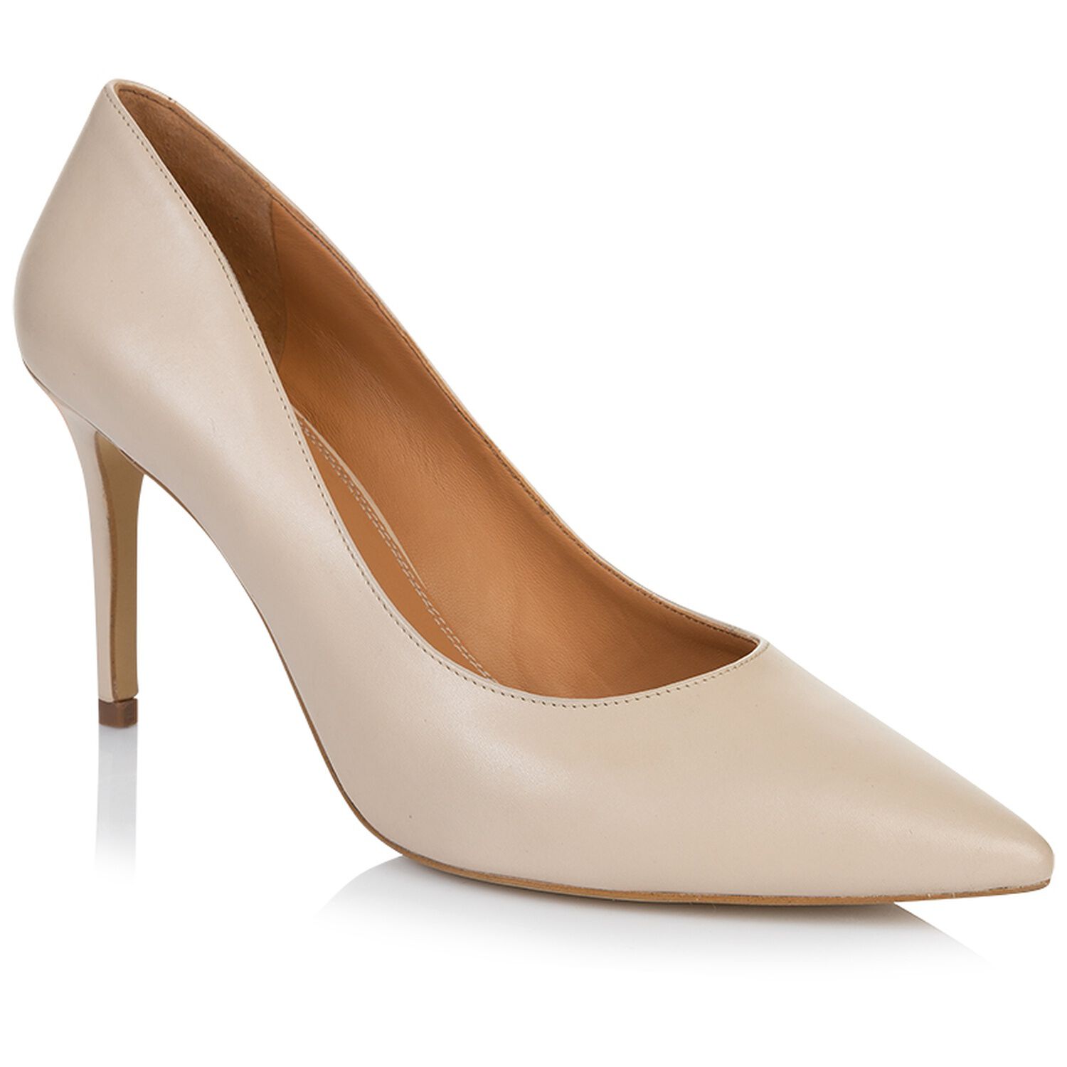 nude court shoe